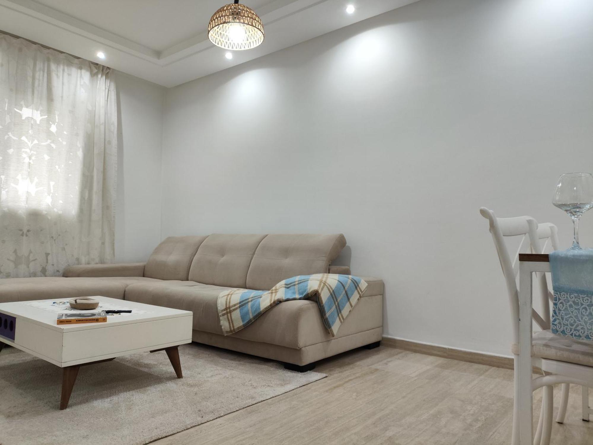 Laouina Apartment *
