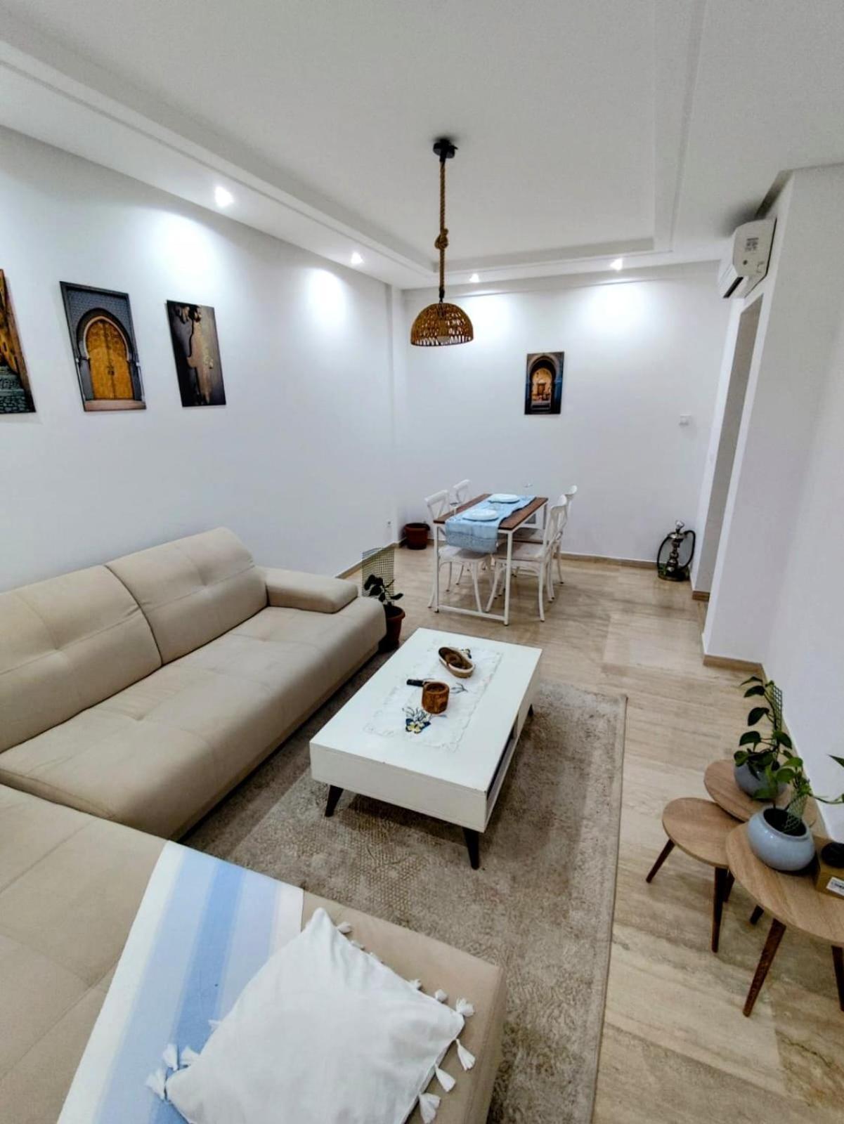 Laouina Apartment *